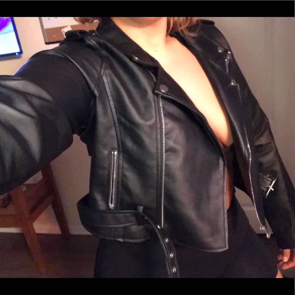 Faux leather jacket XL, fits if your a L as well